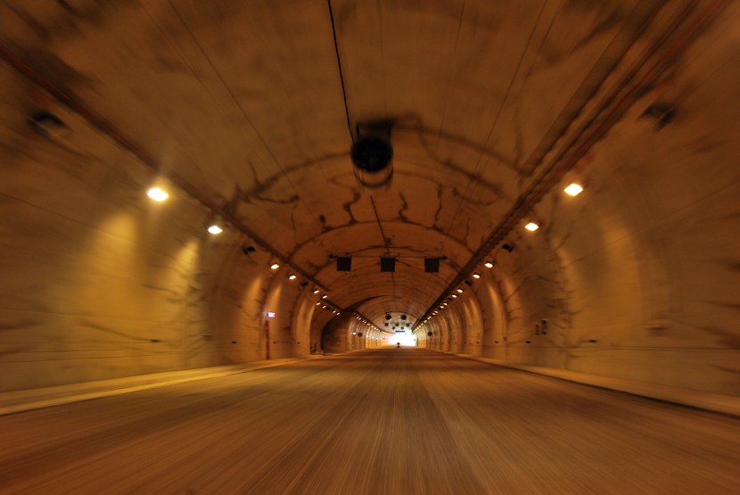 20110923_tunel_autovia