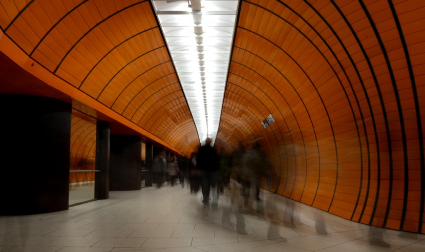 Hora punta en la estación de metro de Marienplatz en Múnich