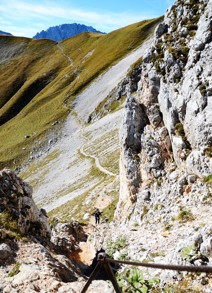 Vista de la parte austriaca desde el paso de Gatterl zugspitze_gatterl_senda